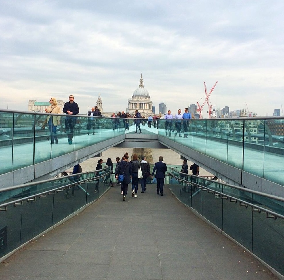 free things to do in london milennium bridge @ariep.diezehn