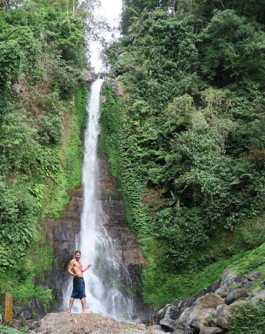 Solo travel vs Group tours - waterfall